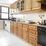 Prime Apartment Guia
